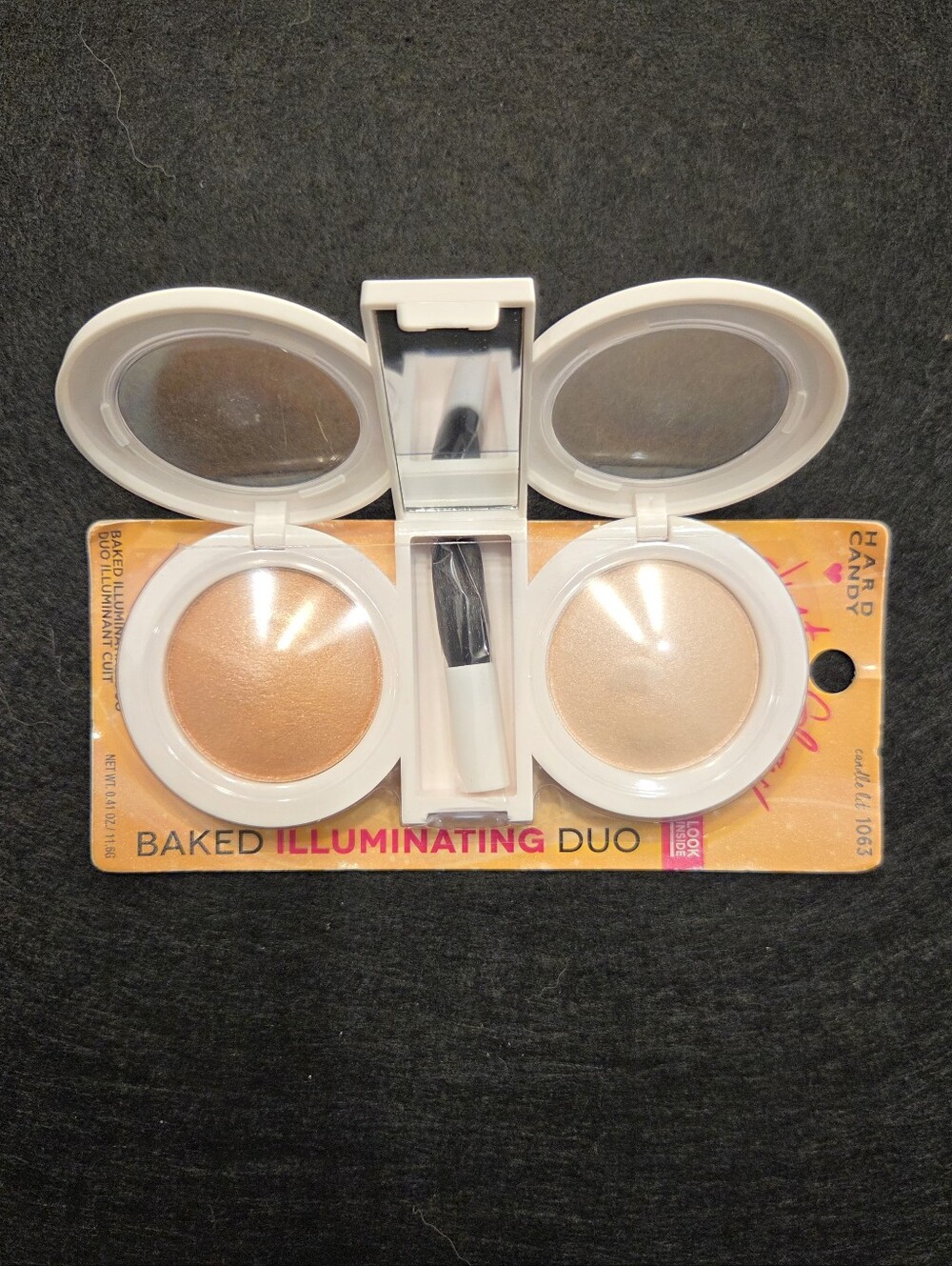 Hard Candy Baked Illuminating Duo — #1063 Candle Lit - Picture 2 of 4